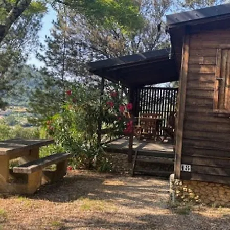 Confortable Avec Terrasse - 7 Pers. - Api-1-52-2011 Camping Les Mages